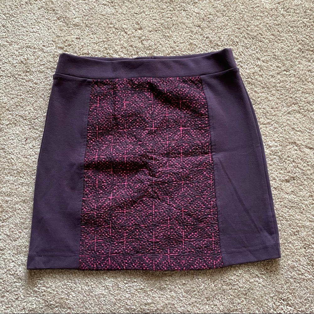2/$15 ❤️ Wine colored bodycon mini skirt